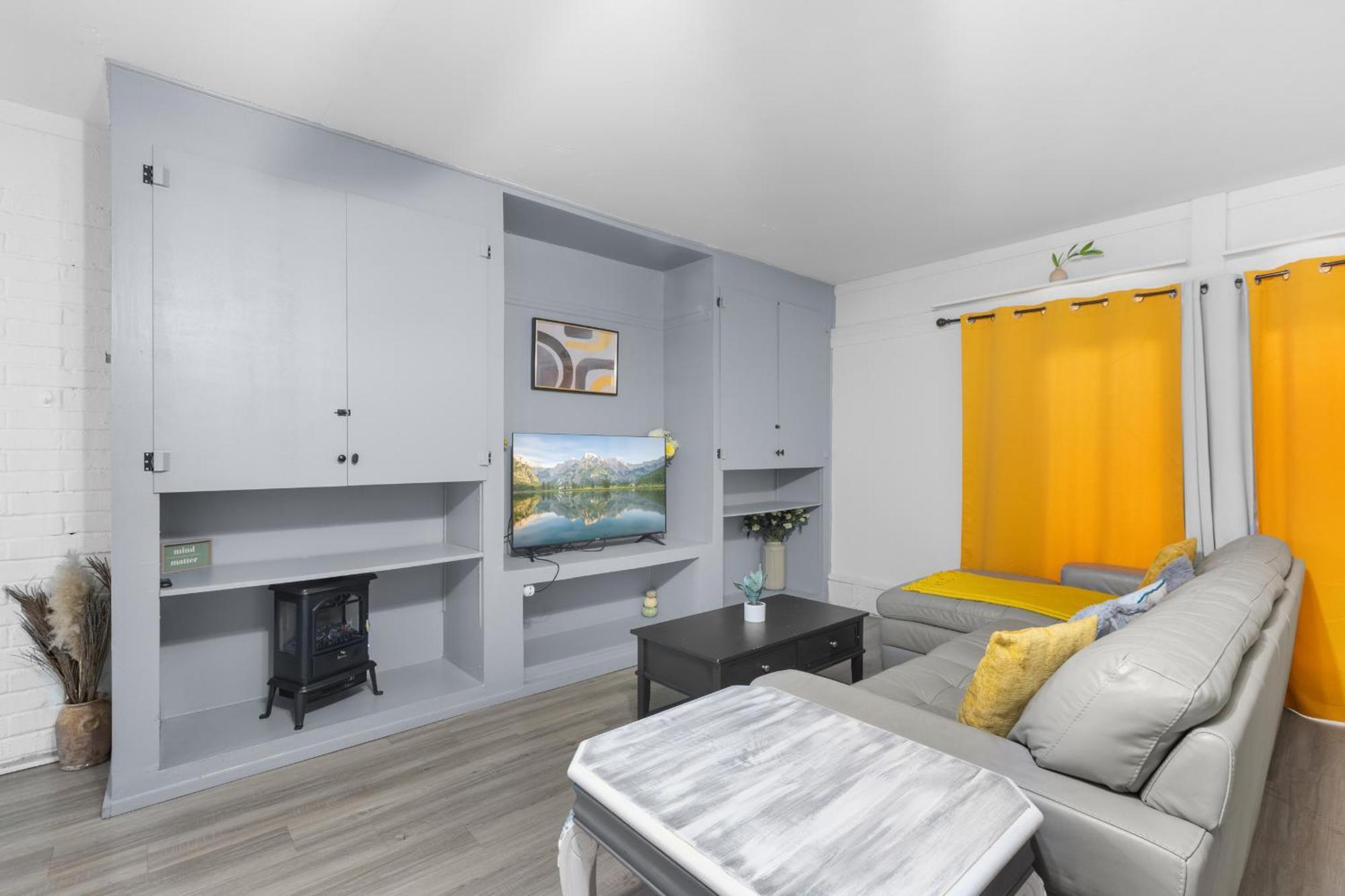 Pet Friendly Large Studio With Free Wi-Fi In Great Location! Orange Park Kültér fotó